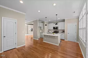 6843 Middleboro Dr, Raleigh, NC 27612 - Photo 11