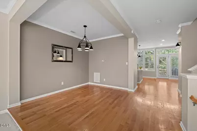 6843 Middleboro Drive, Raleigh, NC 27612 - Photo 5