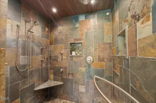 6843 Middleboro Dr, Raleigh, NC 27612 - Photo 23