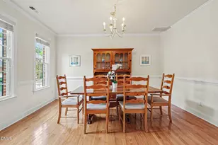 108 Alden Village Ct, Cary, NC 27519 - Photo 5