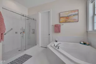 901 S Bend Dr, Durham, NC 27713 - Photo 23