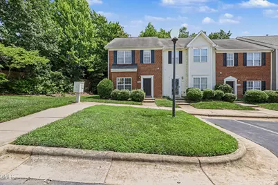 142 Queensberry Court, Greensboro, NC 27405 - Photo 3