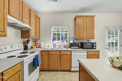 142 Queensberry Court, Greensboro, NC 27405 - Photo 11