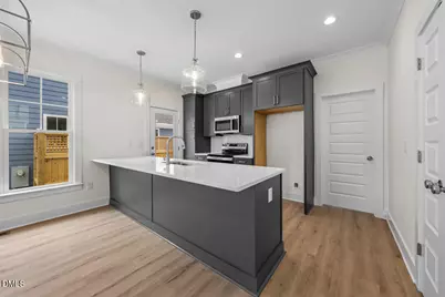 2805 A Fawn Avenue, Durham, NC 27705 - Photo 9