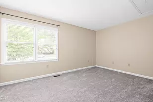 109 Mallard Ct, Chapel Hill, NC 27517 - Photo 15