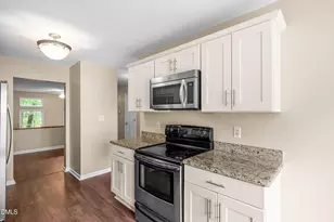 109 Mallard Ct, Chapel Hill, NC 27517 - Photo 7