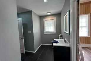 201 N Massey St, Selma, NC 27576 - Photo 15