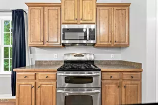 3727 Vesta Dr, Raleigh, NC 27603 - Photo 7