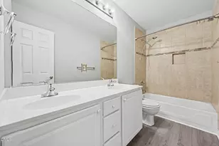 1203 Fairfax Woods Dr, Apex, NC 27502 - Photo 23