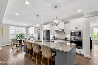 7421 Stonehenge Farm Lane, Raleigh, NC 27613 - Photo 15