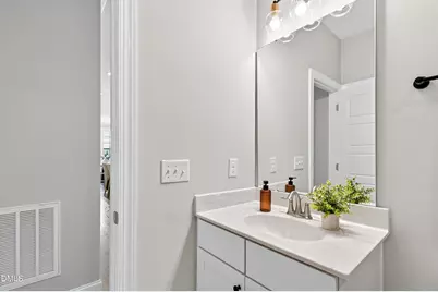 7421 Stonehenge Farm Lane, Raleigh, NC 27613 - Photo 31