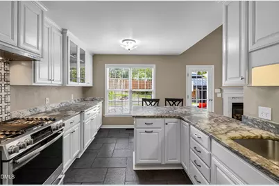 133 Mayflower Way #133, Clayton, NC 27527 - Photo 5