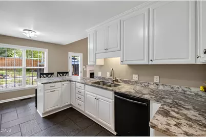 133 Mayflower Way #133, Clayton, NC 27527 - Photo 7