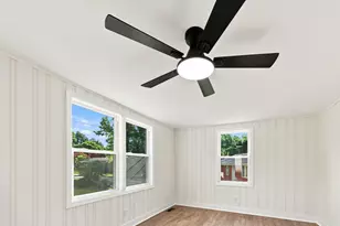 1409 Tulip St, Clayton, NC 27520 - Photo 23