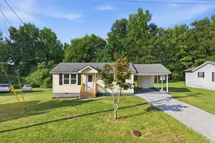 1409 Tulip St, Clayton, NC 27520 - Photo 1