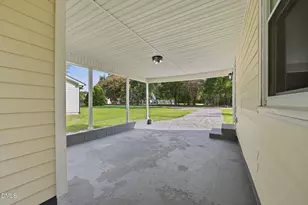 1409 Tulip St, Clayton, NC 27520 - Photo 27