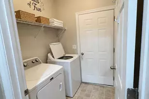 2613 Saintsbury Dr, Burlington, NC 27215 - Photo 11
