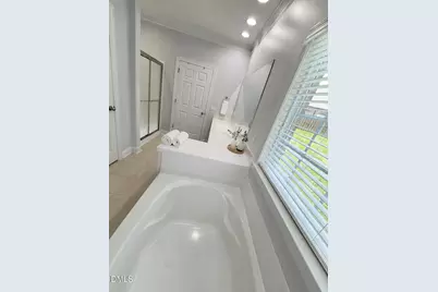 2613 Saintsbury Drive, Burlington, NC 27215 - Photo 15