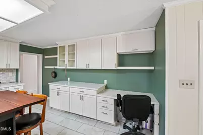 1421 Elberon Place, Raleigh, NC 27609 - Photo 7