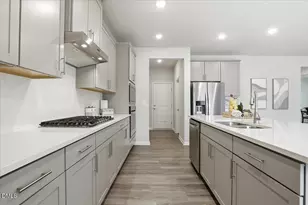 152 Squirrel Oaks Ln, Garner, NC 27529 - Photo 3