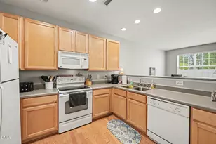 8207 Martello Ln, Raleigh, NC 27613 - Photo 5