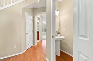 8206 Stone Cellar Dr, Raleigh, NC 27613 - Photo 15
