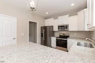 705 E Spruce St, Goldsboro, NC 27530 - Photo 7