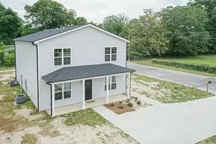 705 E Spruce St, Goldsboro, NC 27530 - Photo 1