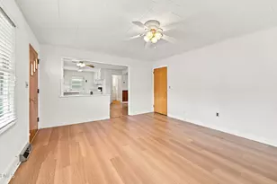 206 W Woodall St, Benson, NC 27504 - Photo 9