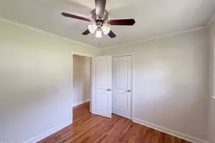 3907 Alameda St, Durham, NC 27704 - Photo 9