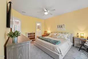 10330 Sablewood Dr, Raleigh, NC 27617 - Photo 17