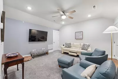 10330 Sablewood Drive, Raleigh, NC 27617 - Photo 27