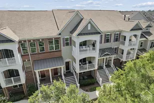 10330 Sablewood Dr, Raleigh, NC 27617 - Photo 3