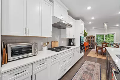 10330 Sablewood Drive, Raleigh, NC 27617 - Photo 9