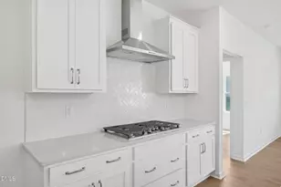 232 S Harvest Rdg Wy, Wilsons Mills, NC 27520 - Photo 5