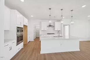 232 S Harvest Rdg Wy, Wilsons Mills, NC 27520 - Photo 3