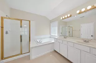 101 Palmwood Ct, Cary, NC 27519 - Photo 35