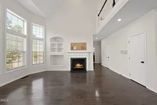 101 Palmwood Ct, Cary, NC 27519 - Photo 15