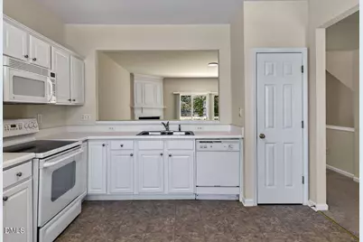 206 Great Ridge Court, Morrisville, NC 27560 - Photo 15