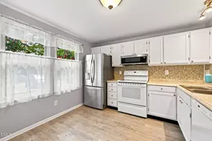 7815 Stephanie Ln, Raleigh, NC 27615 - Photo 11