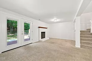 7815 Stephanie Ln, Raleigh, NC 27615 - Photo 5