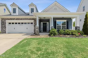 438 Lakemont Dr, Clayton, NC 27520 - Photo 3