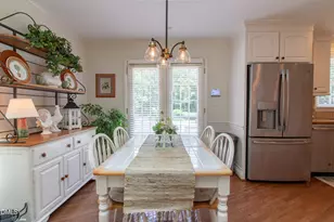 5609 Alta Vista Ct, Raleigh, NC 27610 - Photo 9