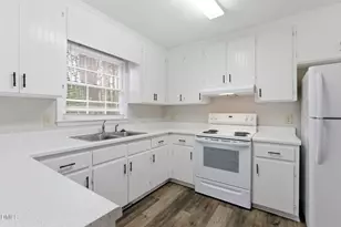 8217 Clear Brook Dr, Raleigh, NC 27615 - Photo 17