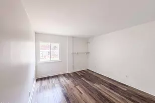 7040 Longstreet Dr, Raleigh, NC 27615 - Photo 9