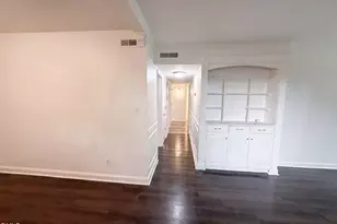 7040 Longstreet Dr, Raleigh, NC 27615 - Photo 5