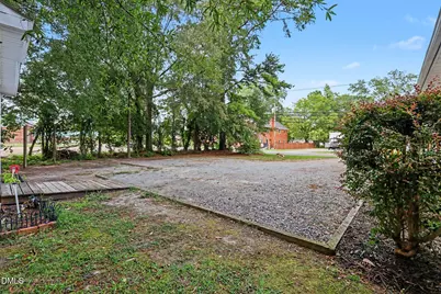 511 N Raiford Street, Selma, NC 27576 - Photo 37