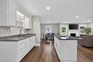 511 N Raiford St, Selma, NC 27576 - Photo 11
