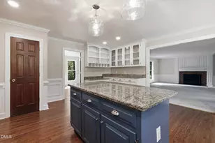 9712 Astor Ct, Cary, NC 27518 - Photo 7