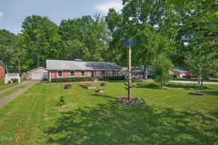606 Crestview Dr, Durham, NC 27712 - Photo 3
